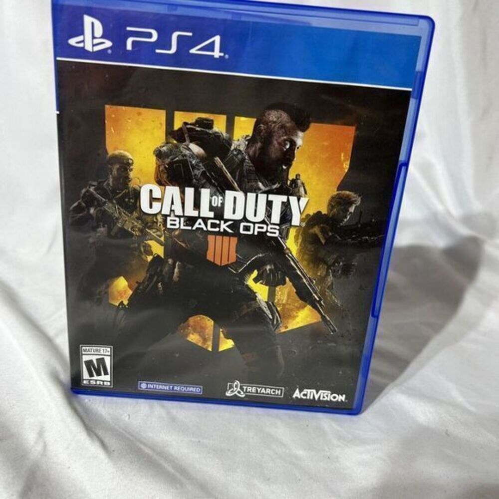 Call of Duty: Black‎ Ops 4 (PlayStation 4, 2018)